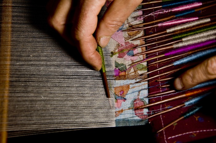 A Kani Pashmina - a weaving technique with bobbins